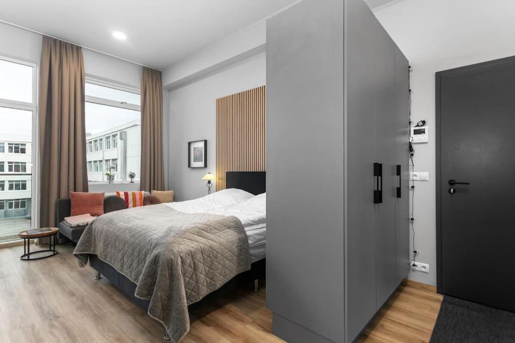 Charming Studio Apartment Рейкявик Екстериор снимка
