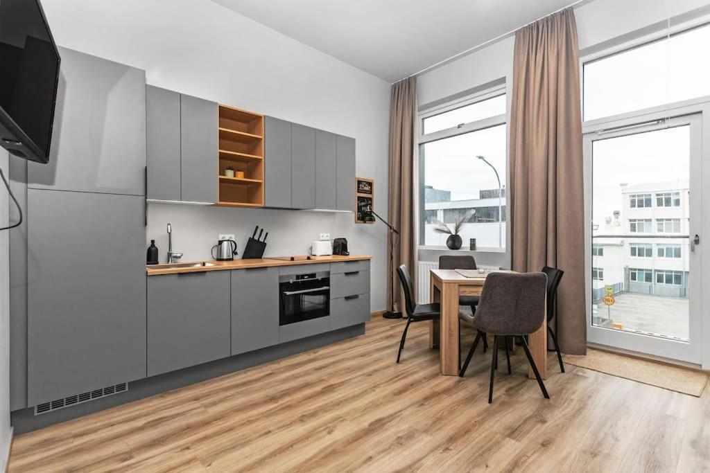 Charming Studio Apartment Рейкявик Екстериор снимка